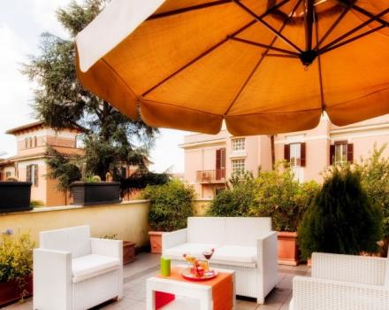 Outdoor Terrace - Best Western Ars Hotel Roma 4 stars